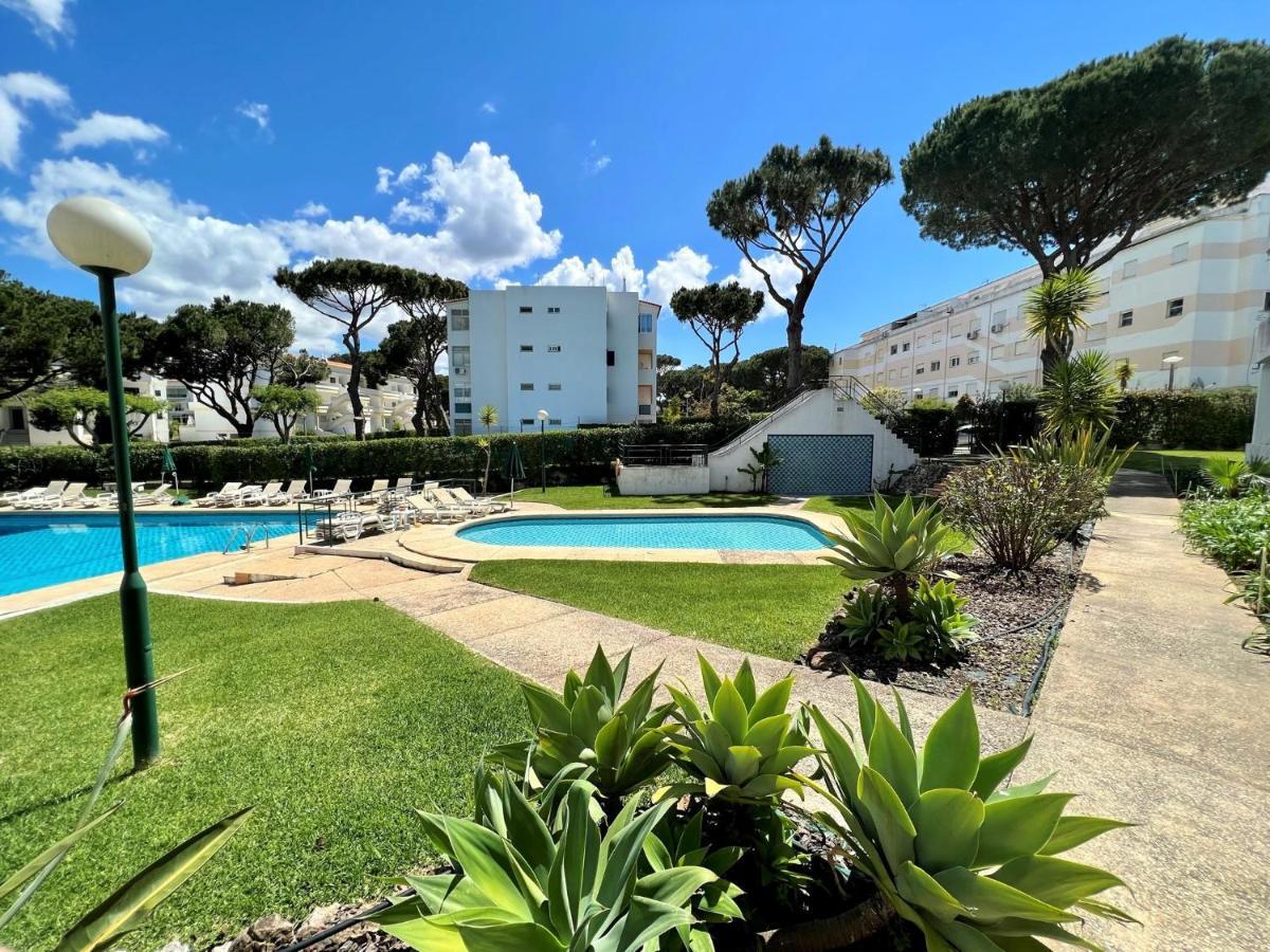 Vilamoura Cosy 4 With Pool By Homing Apartman Kültér fotó